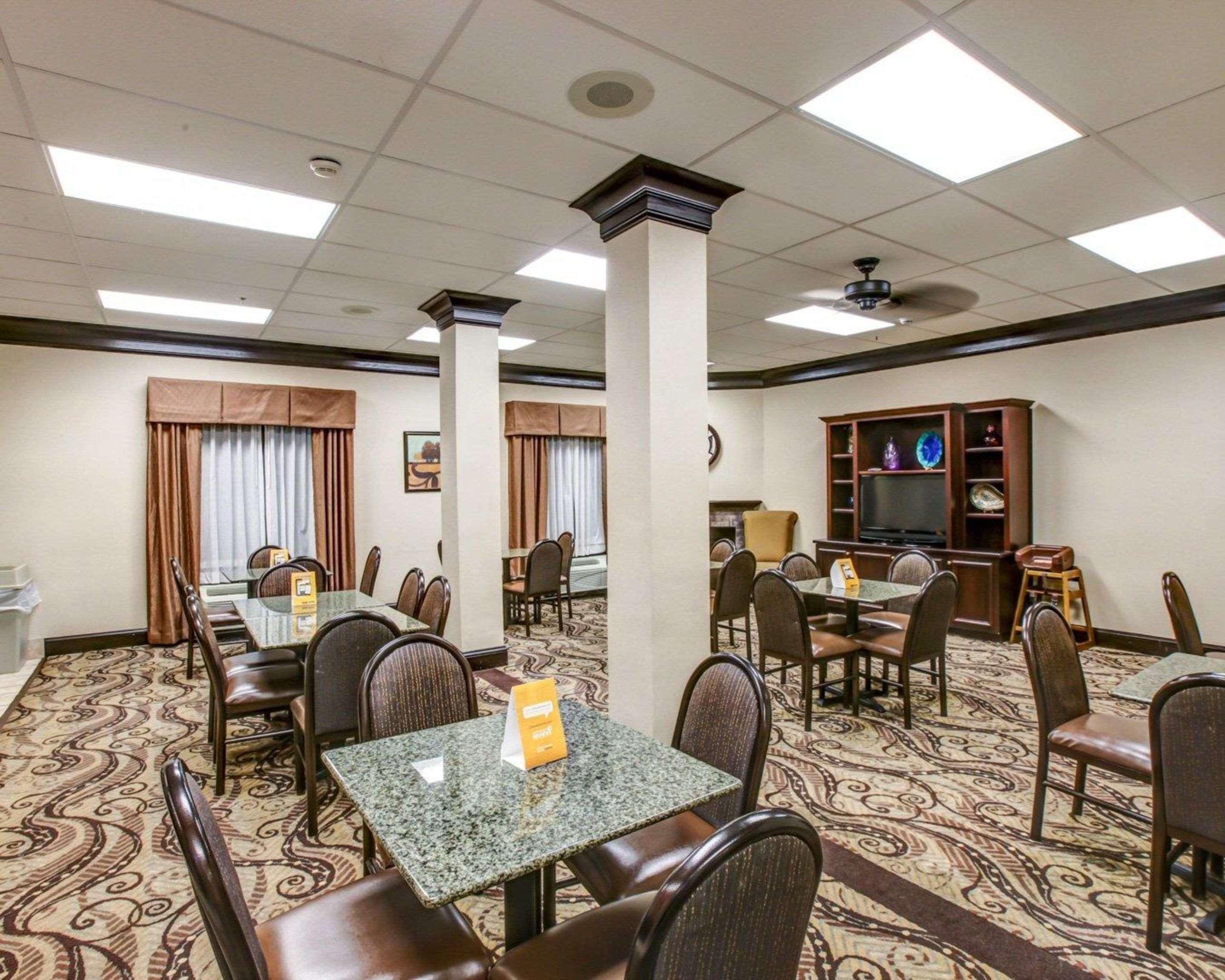 Comfort Suites At Rivergate Mall Goodlettsville Exterior foto